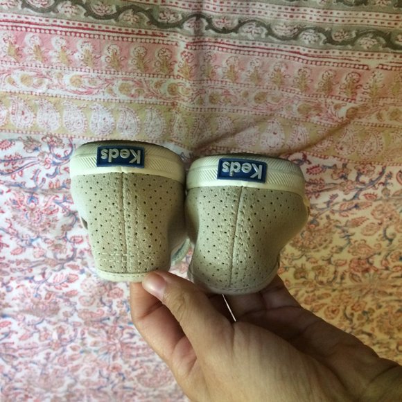 Womens Slip-On Keds 8 - Picture 4 of 6
